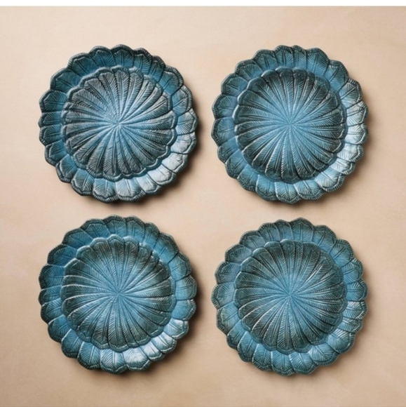 John Derian NWT 4pc Stoneware Feather Salad Plates in Blue - Picture 4 of 8